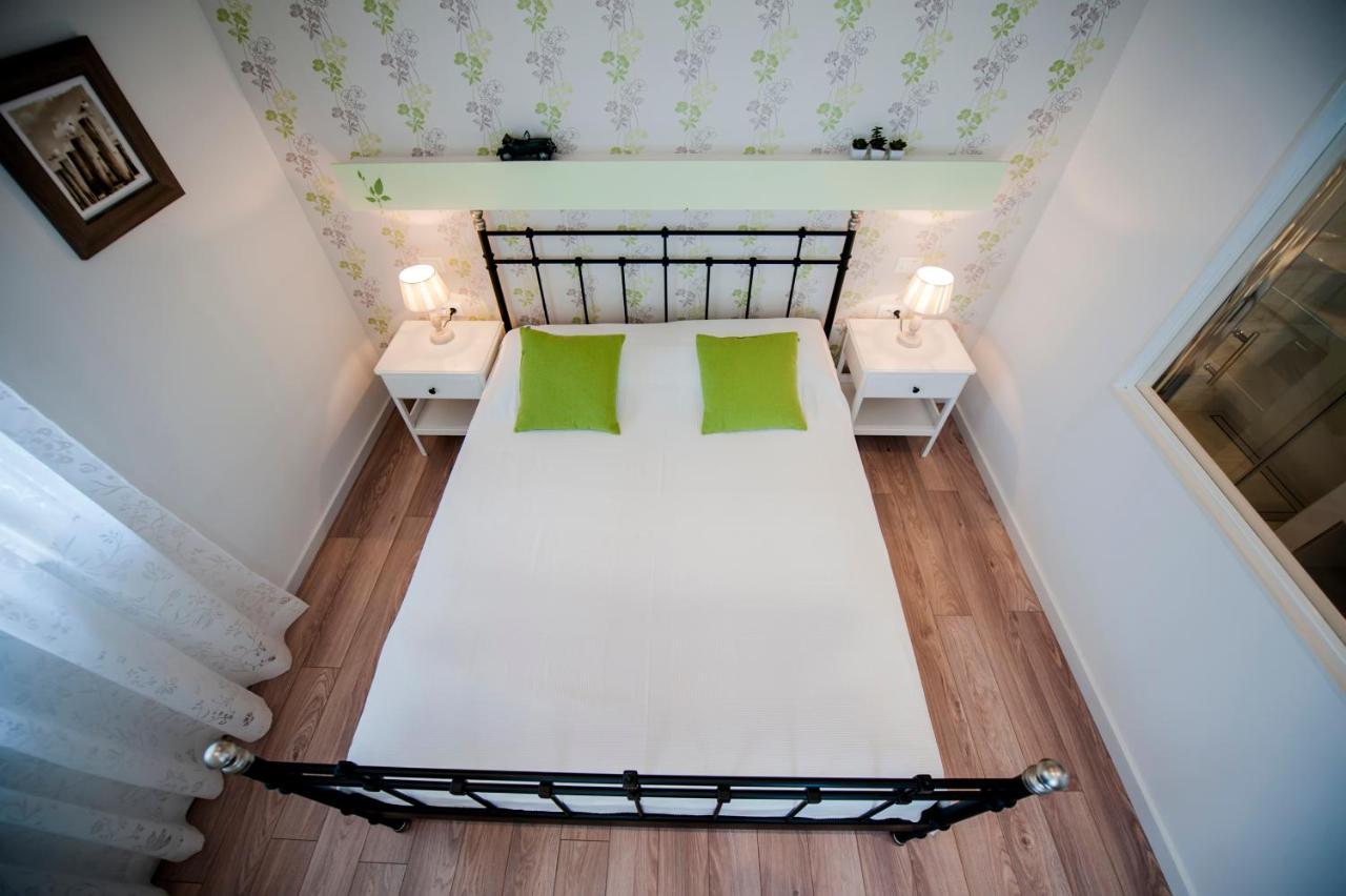 Villa Kos Rovinj Apartments エクステリア 写真