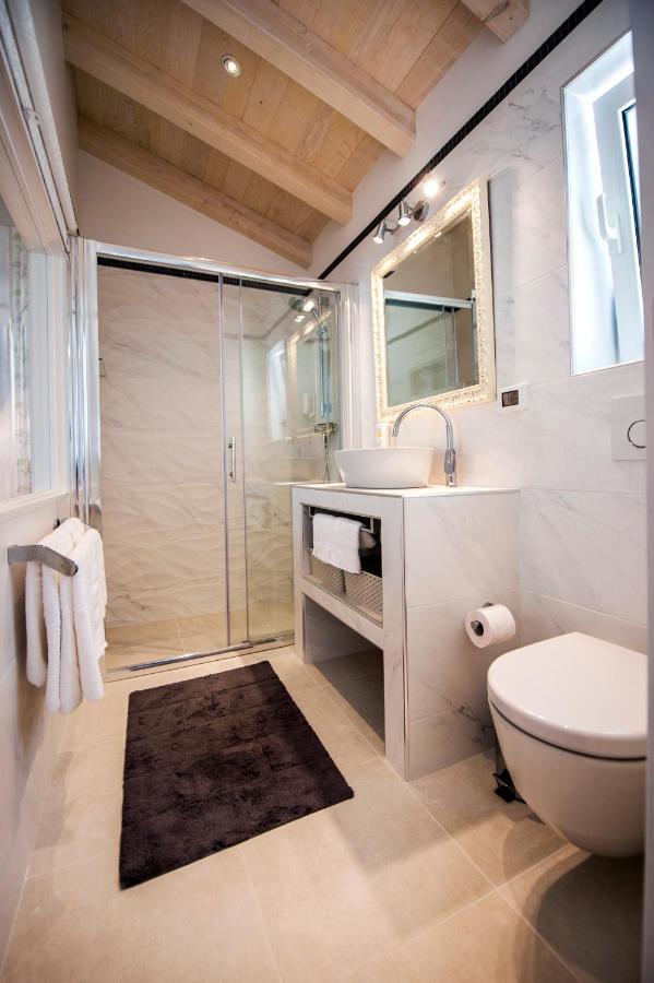 Villa Kos Rovinj Apartments エクステリア 写真