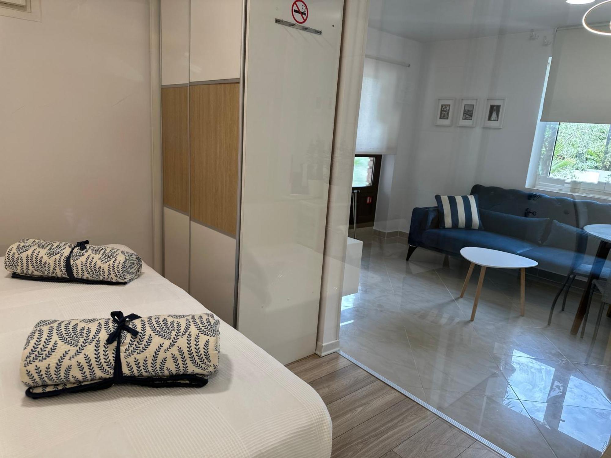 Villa Kos Rovinj Apartments エクステリア 写真