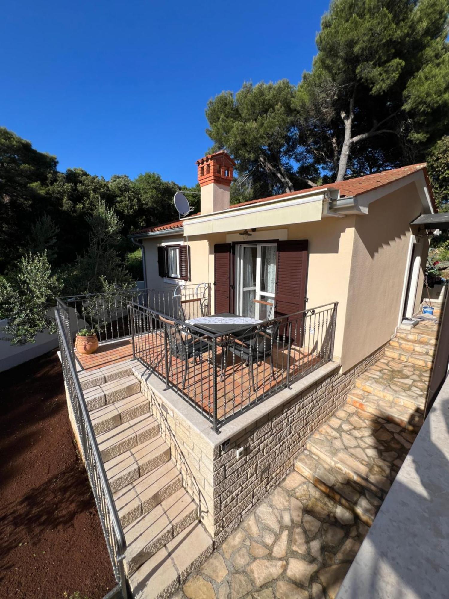 Villa Kos Rovinj Apartments エクステリア 写真